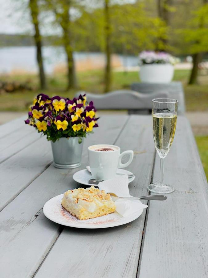 Meeressterne Hotel Idyll Am Wolgastsee Korswandt Extérieur photo